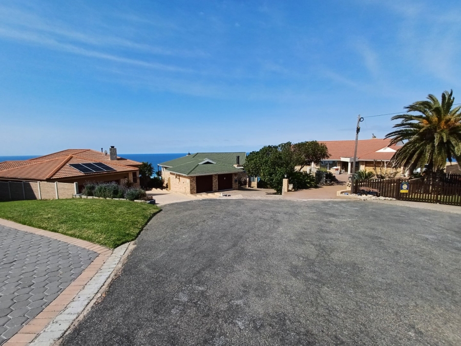 5 Bedroom Property for Sale in Dana Bay Western Cape